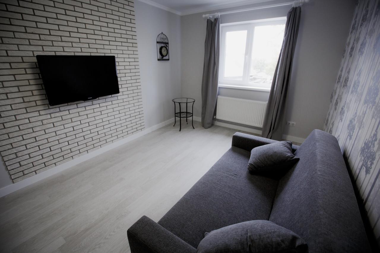 Villa Shale Na Polotskoy à Bobruisk Extérieur photo