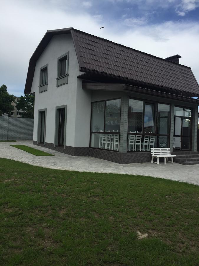 Villa Shale Na Polotskoy à Bobruisk Extérieur photo